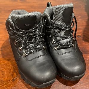 Deerstag Insulated Boots youth size 3